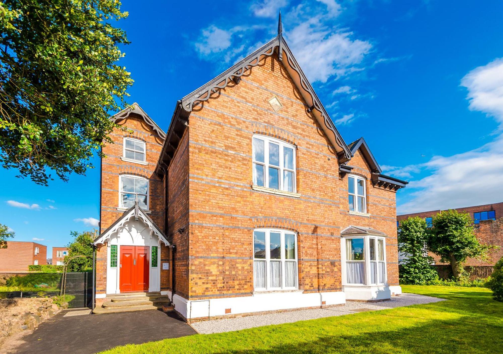 Supersized Studio In Chester Exterior foto